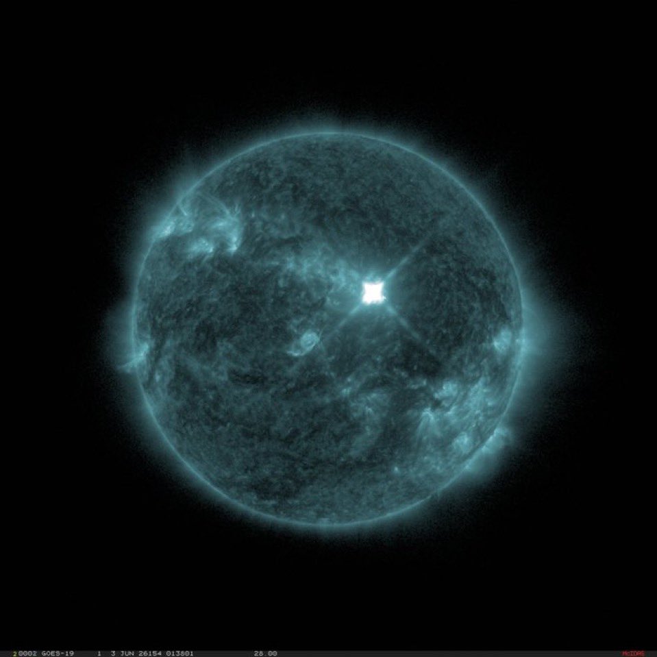 SPEWSII's tweet photo. M9.3 class solar flare of is currently being observed from AR 4455! Additionally, a Type IV radio emission was detected on June 3, 2026 (according to UTC time). This is a type of solar radio flare that strongly suggests a large coronal mass ejection (CME) is occurring on the Sun. https://t.co/Mpc17csdv1