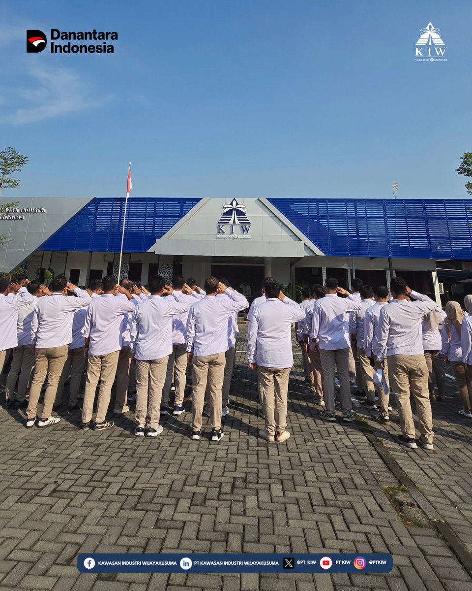 pt_kiw's tweet photo. PT KIW melaksanakan Upacara Hari Lahir Pancasila pada 01/06/26 bersama seluruh karyawan di Lapangan Kantor PT KIW. Mengusung tema “Pancasila Pemersatu Bangsa, Fondasi Perdamaian Dunia”, momentum ini menjadi pengingat untuk terus mengamalkan nilai-nilai Pancasila dalam berkarya. https://t.co/EbXYMZqUJ4