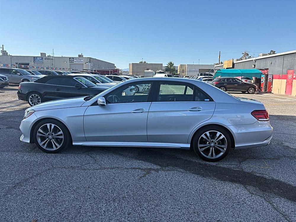 DesertAutoSales's tweet photo. 2016 Mercedes-Benz E-Class $11,499 https://t.co/fLyMP1WN0N