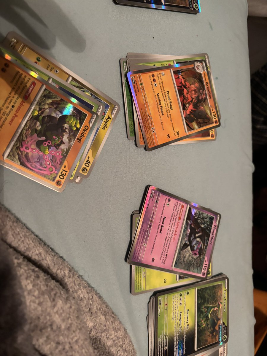 MrBug197's tweet photo. A few hits from my packs from Indy : https://t.co/yVYSZo6vBL