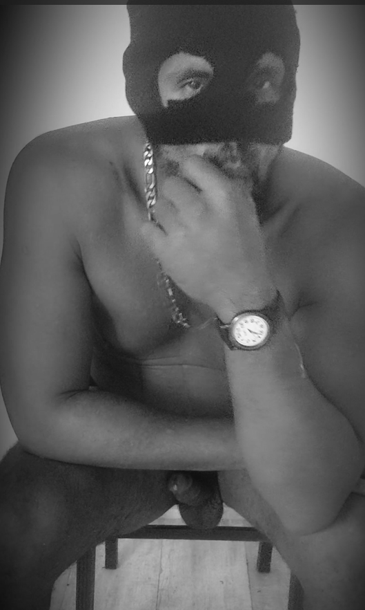 blackmanpigbr's tweet photo. Sem roteiro e sem frescura. É assim que eu gosto de me sentir e é isso que eu gosto de fazer. Se você curte sacanagem de homem, real e sem filtro, o meu lugar é aqui. Entra e vê o resto
https://t.co/LaQq81B6wZ https://t.co/eXM4h9MTOU