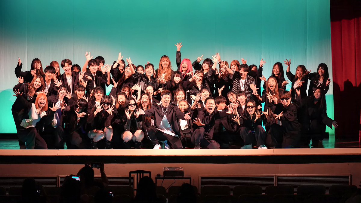 KAZUKI_YouTube1's tweet photo. 先日DSF 2026 Spring STAGE15が
無事公演大盛況で終了しました���🏼✨

今回は出演者過去最多人数となり
更な��活気で笑顔と元気を
お客様にお届けできたかなと☺️

ただここまで続けてこれたのも
皆様のサポートあってこそなので
本当にいつも感謝しかありません🙏🏼

#ダンス
#DANCE
#STAGE15
#拡散希望 https://t.co/zoGgTwI0VW