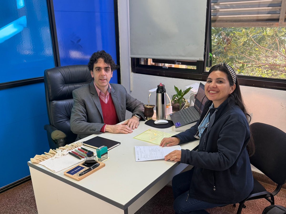 agustinppc's tweet photo. Con Paola Rolón https://t.co/JH9ZswlXnU
