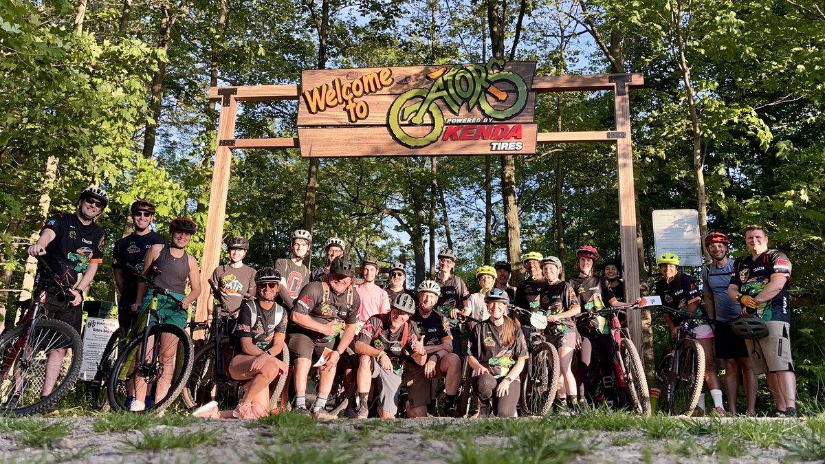 GatorsBike's tweet photo. 2026 Gators MTB Coaches Clinic.
Learnin the skillz to pay da billz! https://t.co/F4QF9hgYRS
