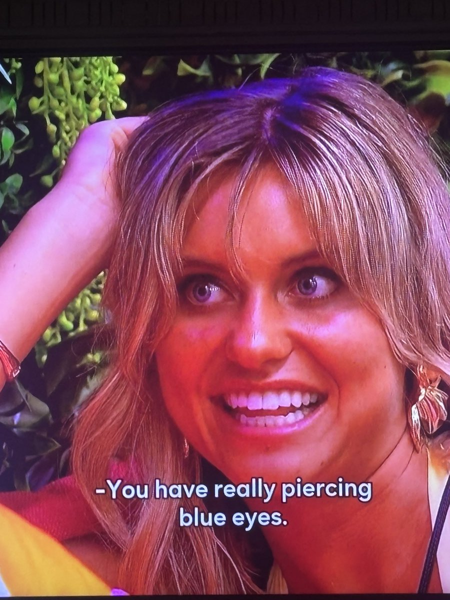 maeximalism's tweet photo. KENZIE DONT VAPORIZE M-

#LoveIslandUSA https://t.co/NOsvoMxbLB
