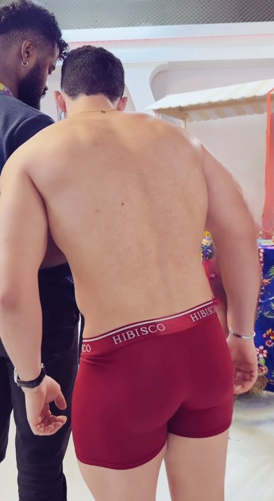EllosMorbo's tweet photo. 🥵🔥🍑🍑🍑 https://t.co/OZtOlSjh4f