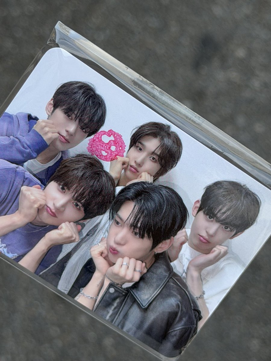 AugXlover's tweet photo. ㅋㅋㅋㅋㅋㅋㅋㅋㅋ다 번졌어😅 https://t.co/y9WFssUUKh