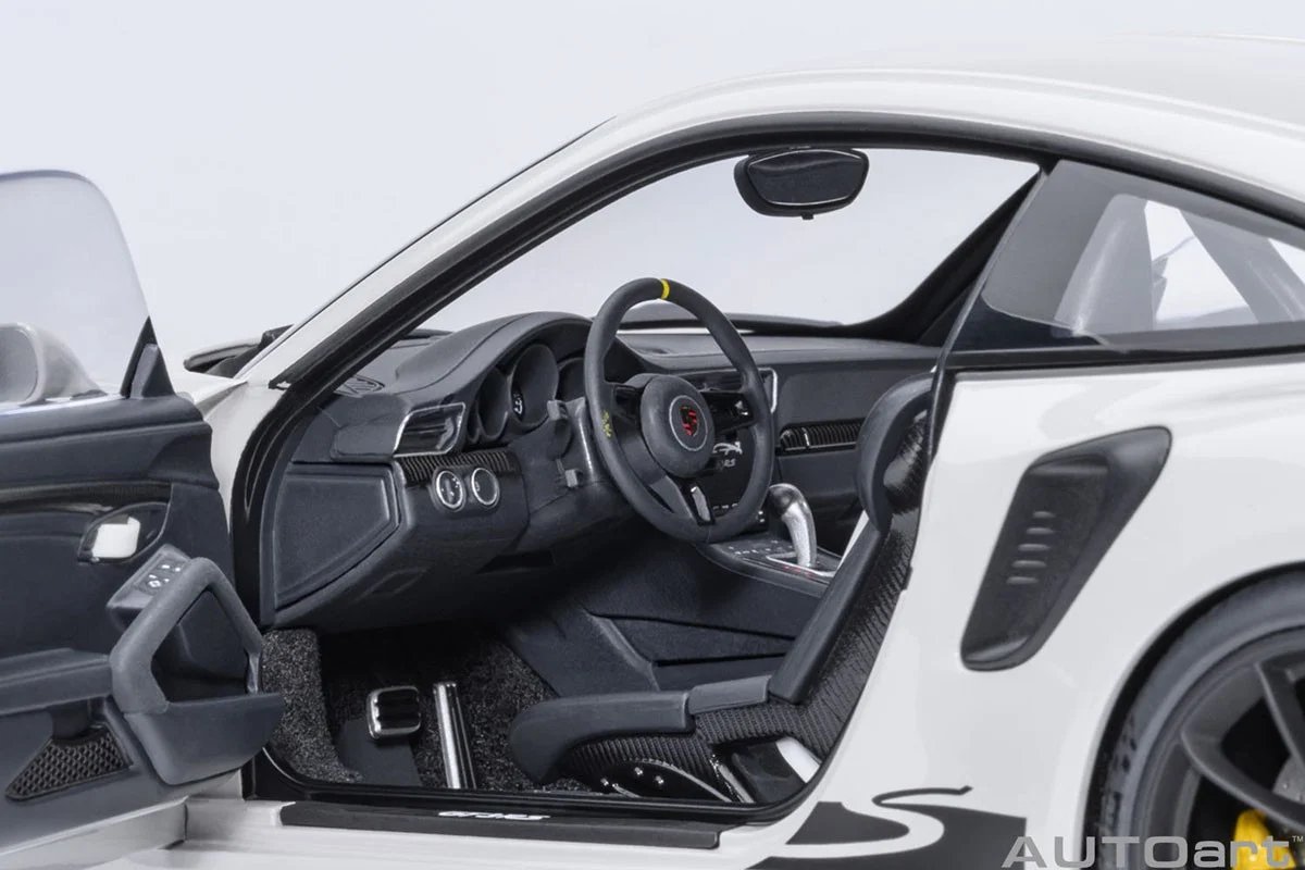 ミニカー予約】AUTOart(オートアート) 1/18 ポルシェ 911 (991.2) GT3