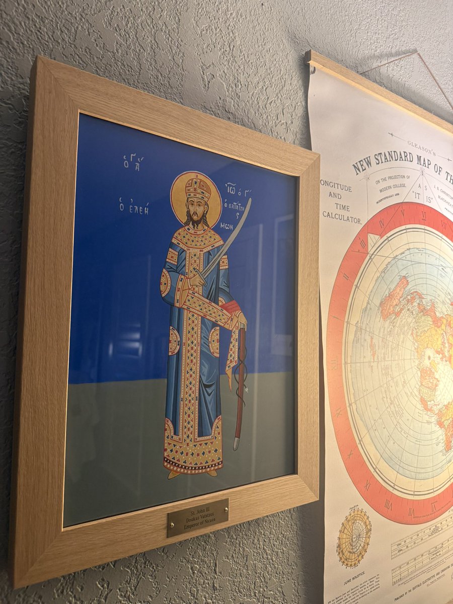 GnomeRad's tweet photo. St. John III Doukas Vatatzes, Emperor of Nicaea, now joins me for every livestream! Marble Emperor, pray for us! ☦️👑🗡️ https://t.co/vBkaxcMhwq