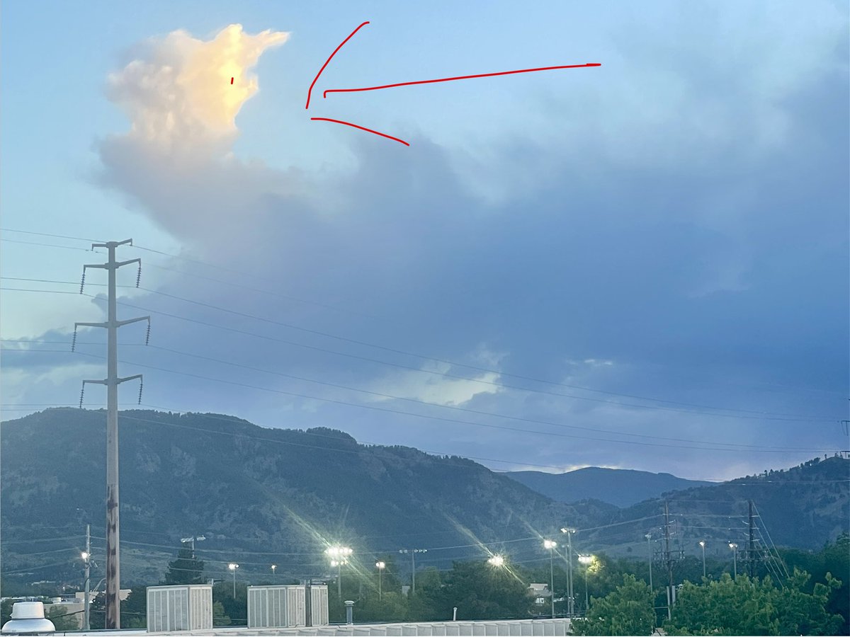 Boulderchick's tweet photo. Oh oh looks like Donald Trump is interfering and my Boulder Colorado sunset tonight
@NWSBoulder @BoulderCAST 
@BianchiWeather https://t.co/t3ZnL2txNd