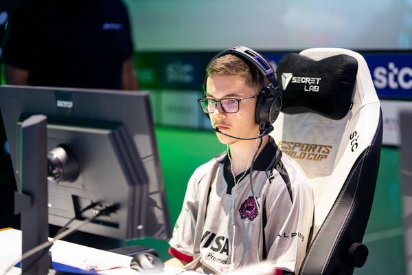 MathNPS's tweet photo. 🚨ENKEO have been MOVED from the Warzone Gentle Mates roster to the Paris Gentle Mates roster.

Warzone ➡️ CDL 🤯

(Via @CoDdiscussion ) https://t.co/ycwqUd4NGE