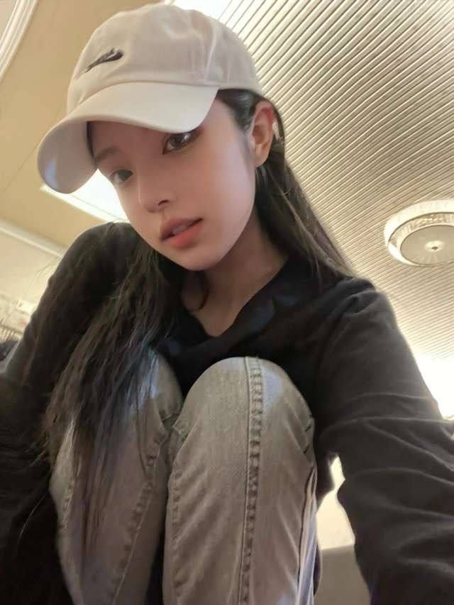 MLmodels123's tweet photo. #硬5  #p39   浦东
高冷话少 介意���扰 #好评
全身0整 05年净身高172🐻天然C 95斤
全身雪白.全身雪白.全身雪白.南方人
无纹身  不抽烟不喝酒🈚️不良嗜好
🉑舌吻👅🉑69 ❌夜 https://t.co/9qQSTYhwJM