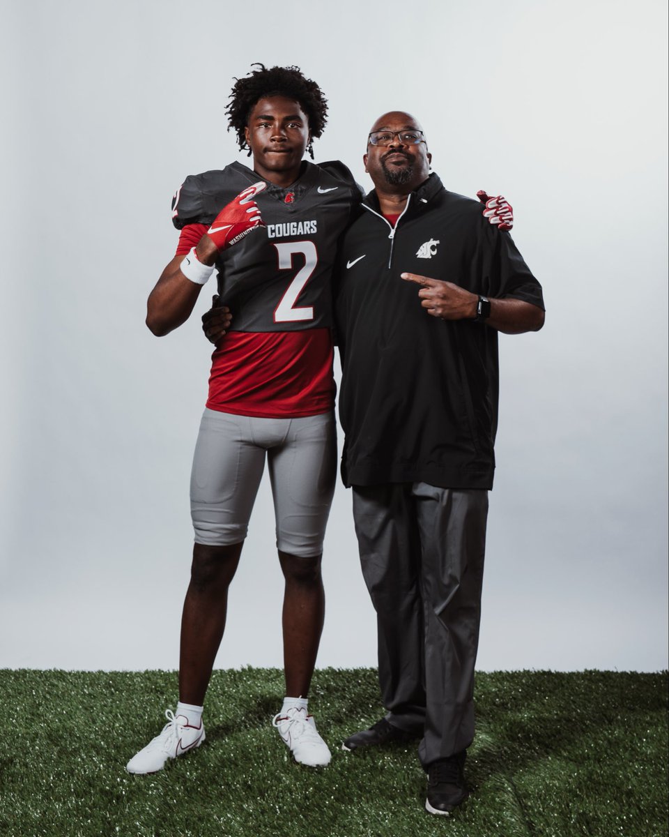 Noahclark2_'s tweet photo. Had a great weekend in Pullman, thank you @CoachGregBurns,@Coach_Bray @KirbMoore @BThompson_BT @CoachFendall https://t.co/rAO7lqZUIJ