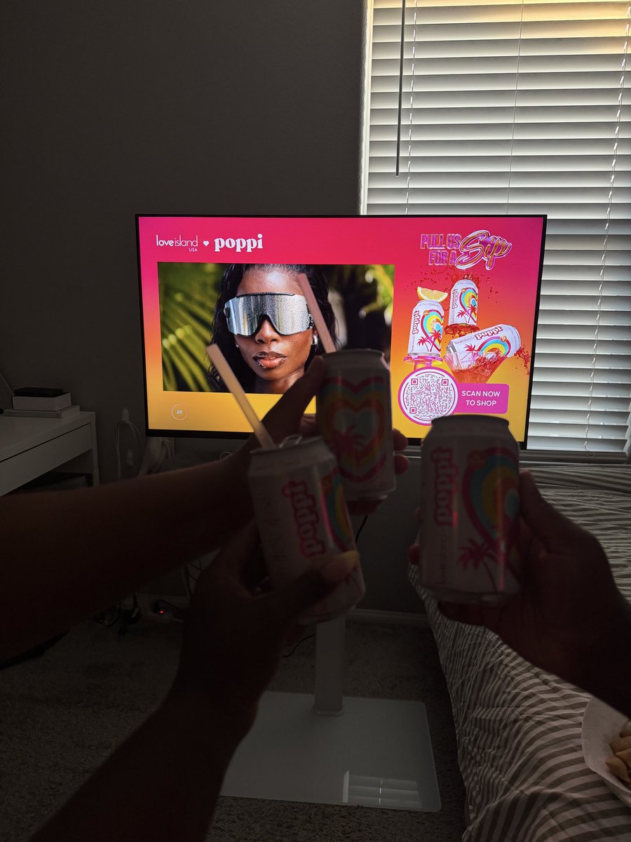 sunflowerbabe15's tweet photo. Supporting Olandria always!! 🏝️🥳💗 #OlandriaxPoppi @LashaeAsh @loveislandusa #Poppilandria #Poppi https://t.co/n5Yl6RunlX