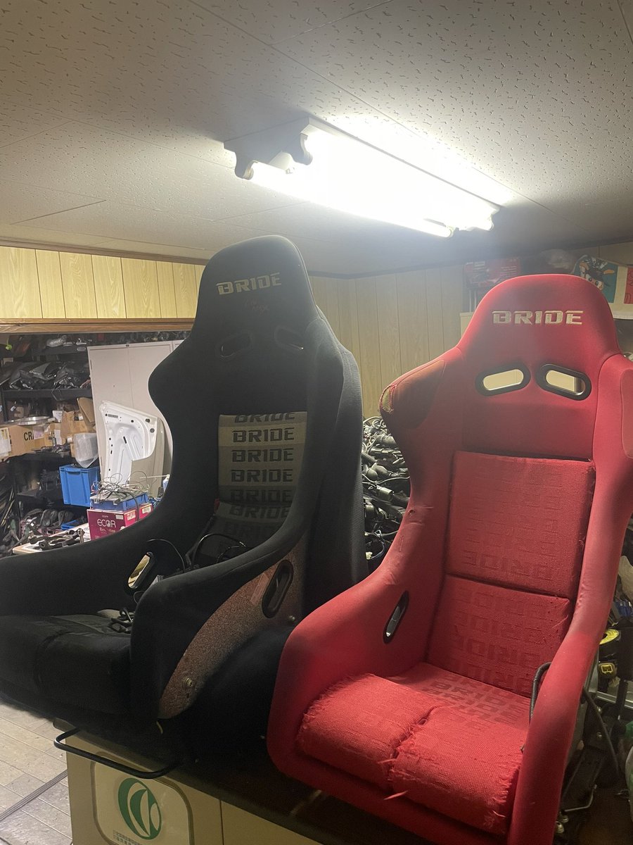 TOPREV1's tweet photo. 部品片付けたいのでバイトを募集します
もしくはヤフオクを代理で販売していただけるバイトの方を募集します
日時自由、1万円〜
写真以外にも社外メーターやホイール、ガナドールミラー、車両丸ごとなども多数ありますのでかなり稼げるかと思います
興味ある方、連絡よろしくお願いします https://t.co/r8EQAS7PSQ