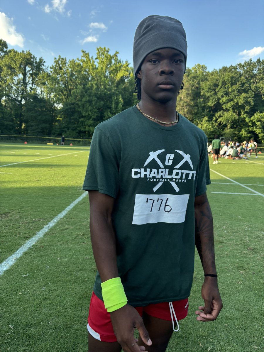 RealNews102's tweet photo. QB House Tour: Day Two Charlotte Camp ⭐️ @CharlotteFTBL 

@Kj_Kev13 
@carterjojo5 
@Malihairston 
@blake_marinko 
@JCassidy_10 
@jasondungy2027_ 
@813_mcdonald 
@Noahwqb 
@BraydenHim8 
@SeanGre5 
@BrenWilliams27 
@5tone_ 
@Beach_3_ 
@KJ_Roos 
@Ty_LeeQb1 
@Cam_wadd2028 
@Berrysanders_0 
@Raytronragin2 
@BrysonRabon 
@Camwomak 
@BirnerAlexander 
@RaidenDuttQB1 
@Ethan1Robinson 
@imjordancalvin9 
@KalebReincke 
@AEdgecombe2029 
@Jojoclass27 
@StevenLeBlanc29 
@nick_elwin 

📝: https://t.co/Jh7BFVeAtQ