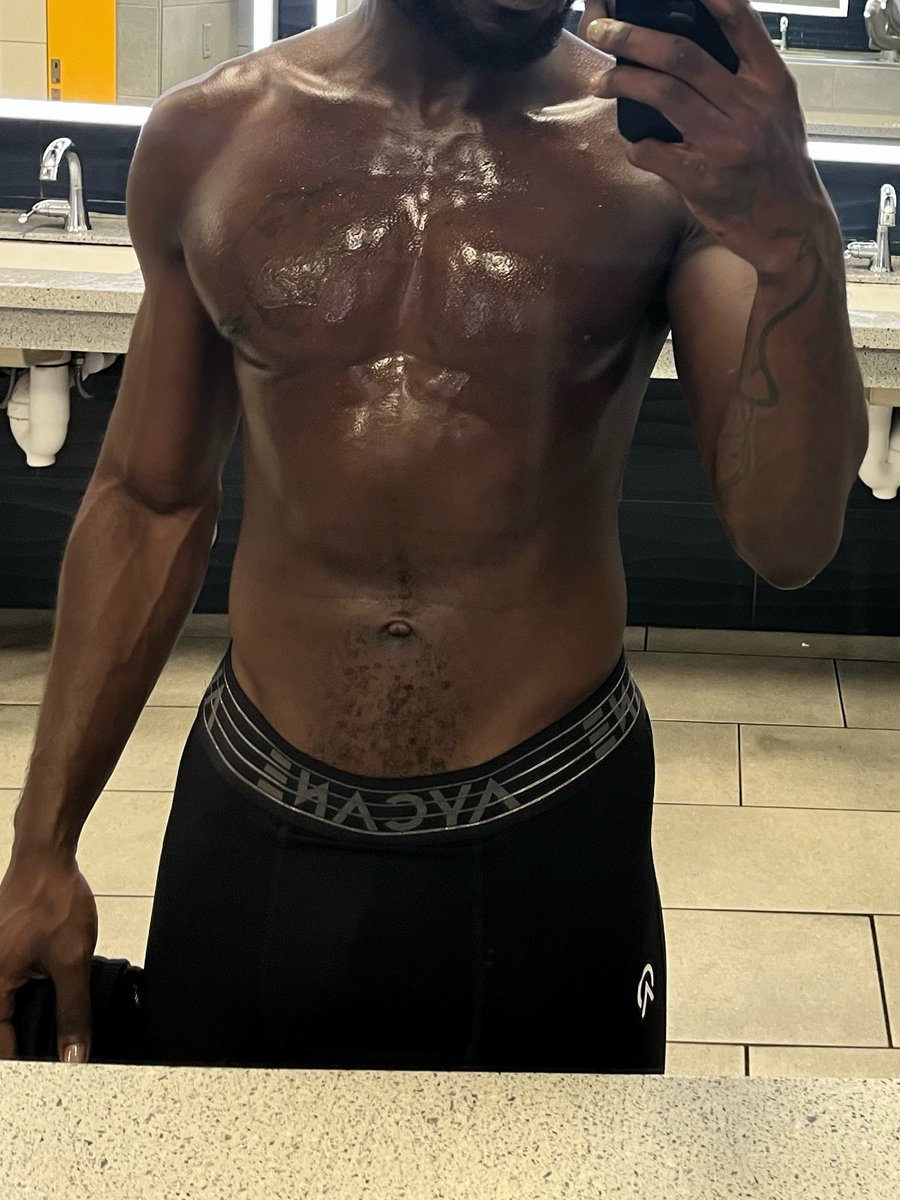 Gotti2Hottiee's tweet photo. 💧 https://t.co/3PWkuCTHxo