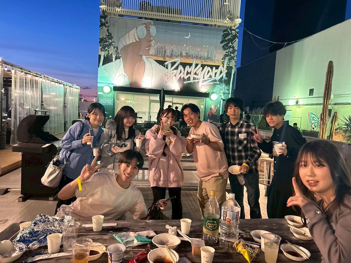 keio_otoha's tweet photo. 5月活動報告
5月10日（土）新歓BBQ🍖
5月に入会してくれた12期と一緒に新歓BBQを行いました🔥
入会して間もない12期でしたが、早速打ち解けて先輩達と一緒に楽しんでくれました！！✨
弦音巴は1年中募集していますので、入会を考えている人はぜひ！！ https://t.co/xCafj0LBSw