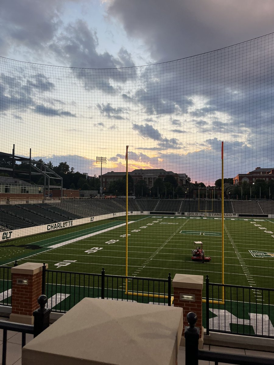 BraydenHim8's tweet photo. Thankful for the opportunity to compete at @CharlotteFTBL today. @PrepRedzoneFL @RealNews102 @QBHouse55 https://t.co/k7ODrnC1jI