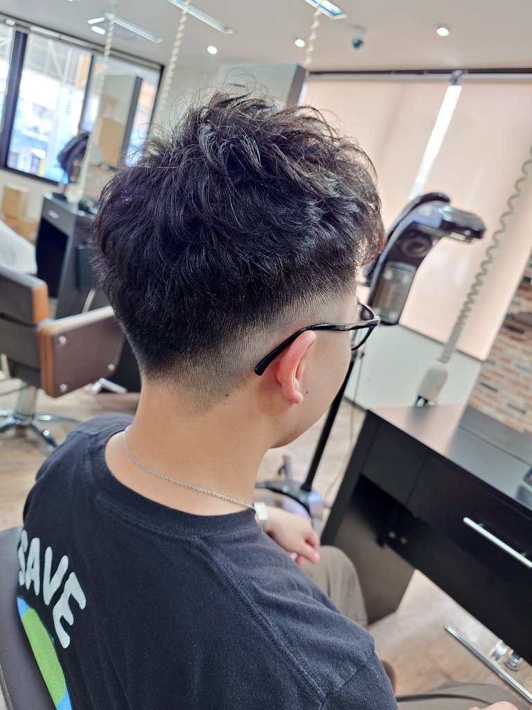 shellbrit10's tweet photo. ✂🌀 https://t.co/FbGoocWeUA