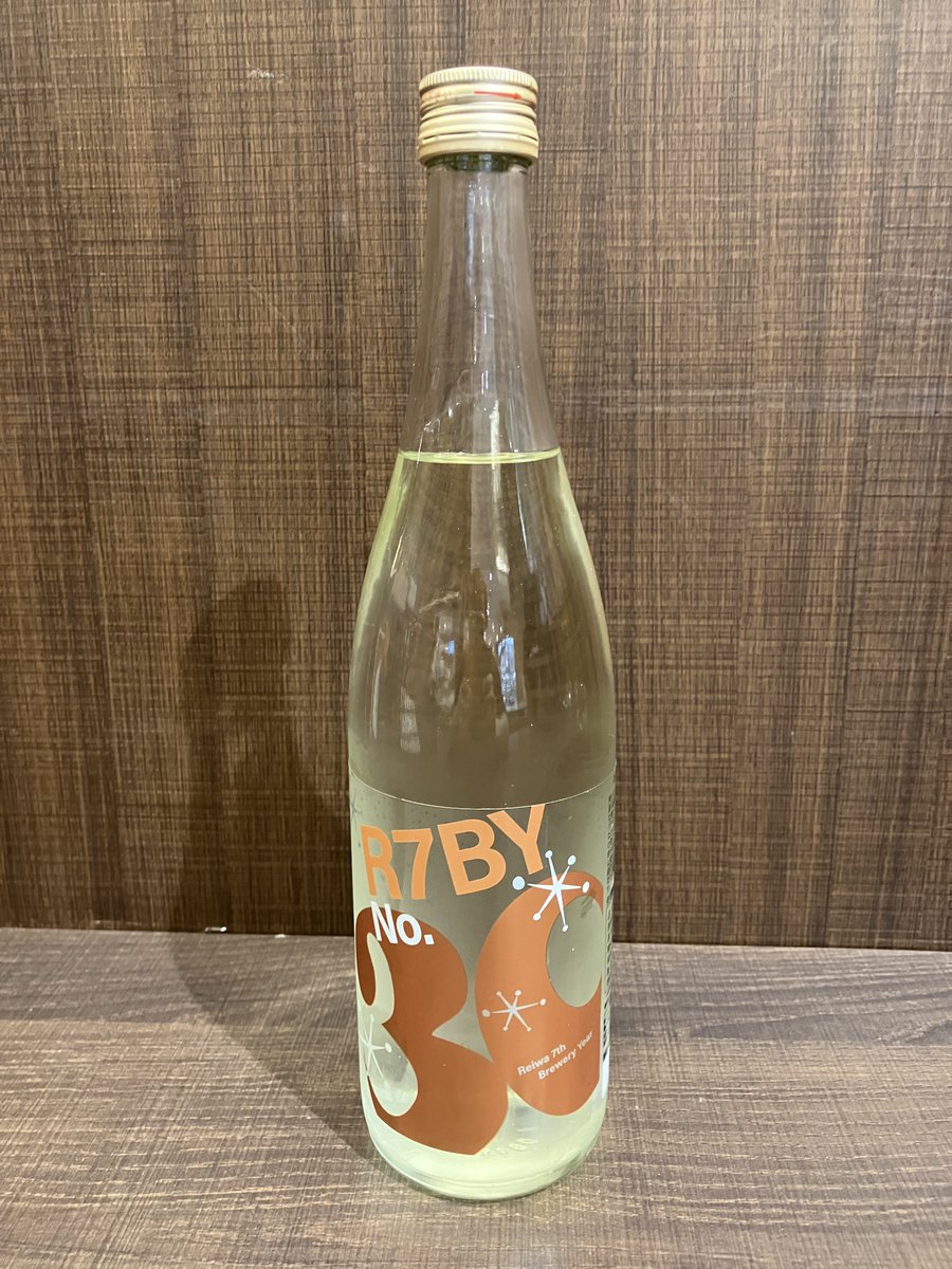 mitsukoshi_sa's tweet photo. 本館地下1階＜ダイニングマリアージュ＞では、6/9(火)まで徳島県＜#本家松浦酒造＞鳴門鯛フェアを開催中🍶
日本酒「鳴門鯛」を造り続けて二百年。
お酒を搾ったタンクから直接瓶詰した純米吟醸酒や、華やかな香りとふくらみある純米大吟醸などご用意。
この機会にぜひお立ち寄りください。🥰
#札幌三越 https://t.co/YQPTLUi609