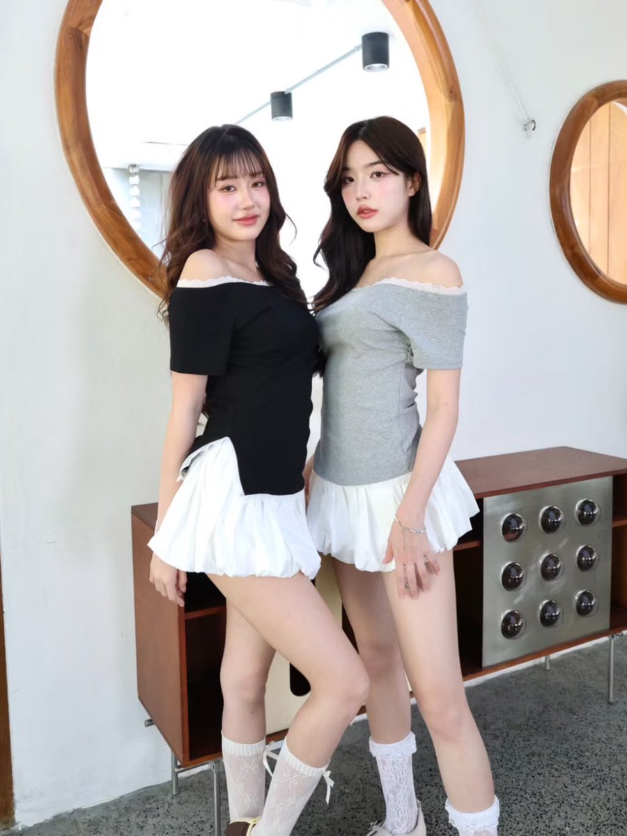 yoursofar's tweet photo. เหลือเเค่
Jarinya ปาดไหล่   140 B size m
Jarinya สายเดี่ยว  180 B size m
รับคู่300บาทพอ

#ส่งต่อเสื้อผ้า #ส่งต่อเสื้อผ้ามือสอง #ส่งต่อcintage #ส่งต่อbrandy #ส่งต่อstylist  #ส่งต่อunigam #ส่งต่อ #ส่งต่อpaloy https://t.co/asvc9blFOA
