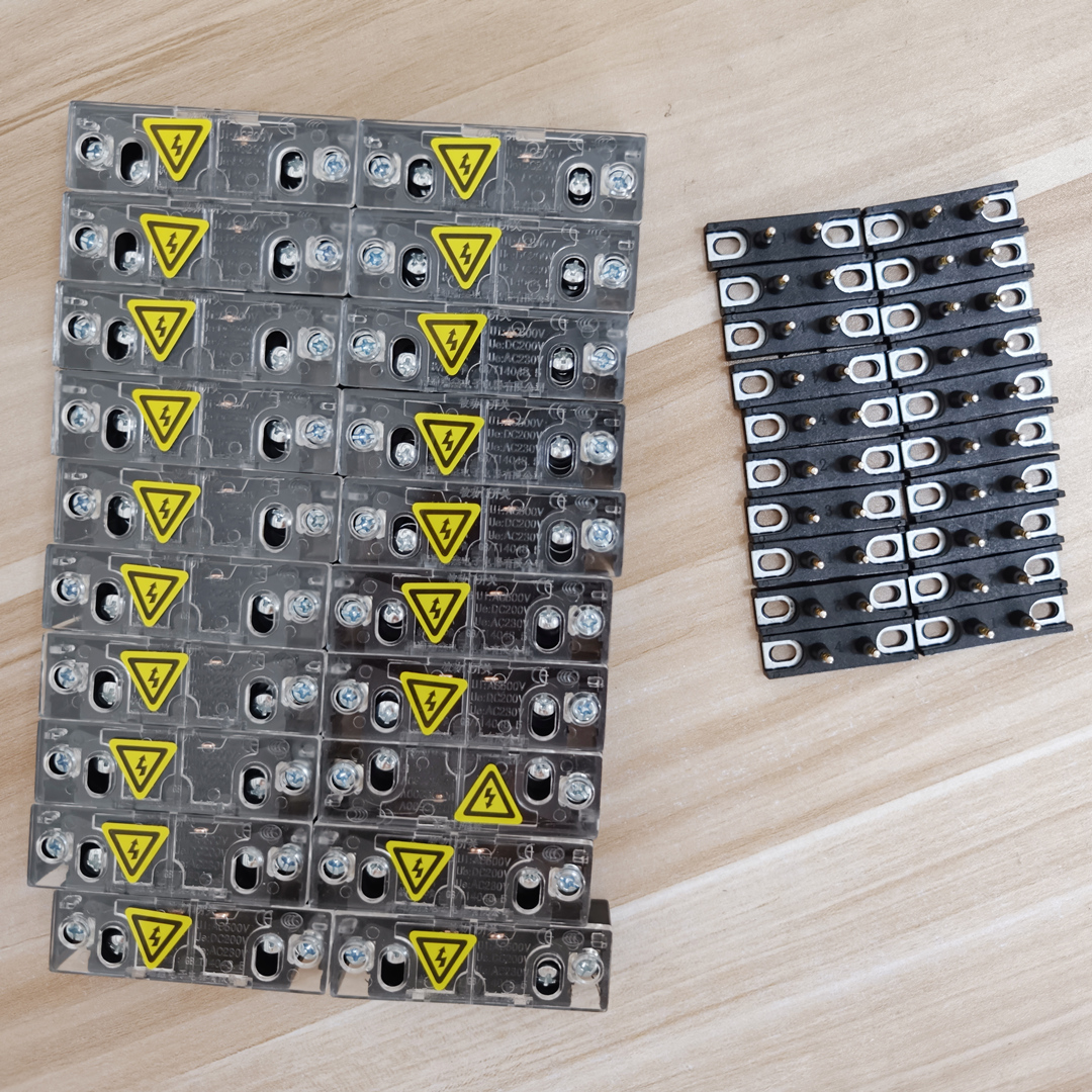 EchoPartes's tweet photo. Der Aufzug steht still.
Der Techniker ist bereit.
Aber das Ersatzteil fehlt. 😟
-Schiebetür AMD KM674014G01
-Sensor 77U 77N 77S Für KONE
-Türkontakt AZ-06
-GTF7.16L/460

Ein kleiner Lagerbestand heute kann morgen viele Ausfalltage vermeiden.
Gut vorbereitet in de Sommer.🏖️ https://t.co/jcI8pb8XZU