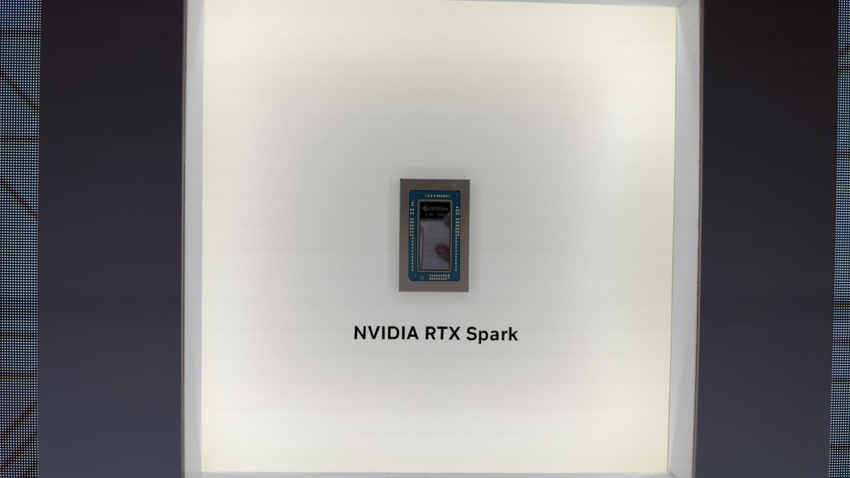 AndrewDev8383's tweet photo. 破案了

RTX Spark 其實就是 DGX Spark 裡面的 GB10 啊

連晶片顆粒上的編號都一樣⋯⋯ https://t.co/bbSFPuOPlW