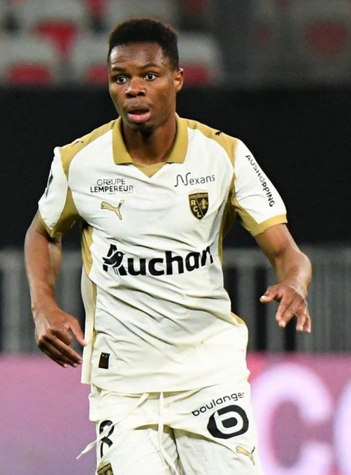 AdewoluAre's tweet photo. Exclusive 💣

Liverpool are reportedly wasting no time in shaping the squad around Andoni Iraola's high-intensity, relentless pressing philosophy.

Mamadou Sangaré 🇲🇱 and Lamine Camara 🇸🇳 are among the names being discussed as the club looks to inject more energy, aggression, and athleticism into the midfield.

The message is clear: the rebuild is about players who can run, press, fight, and dominate.