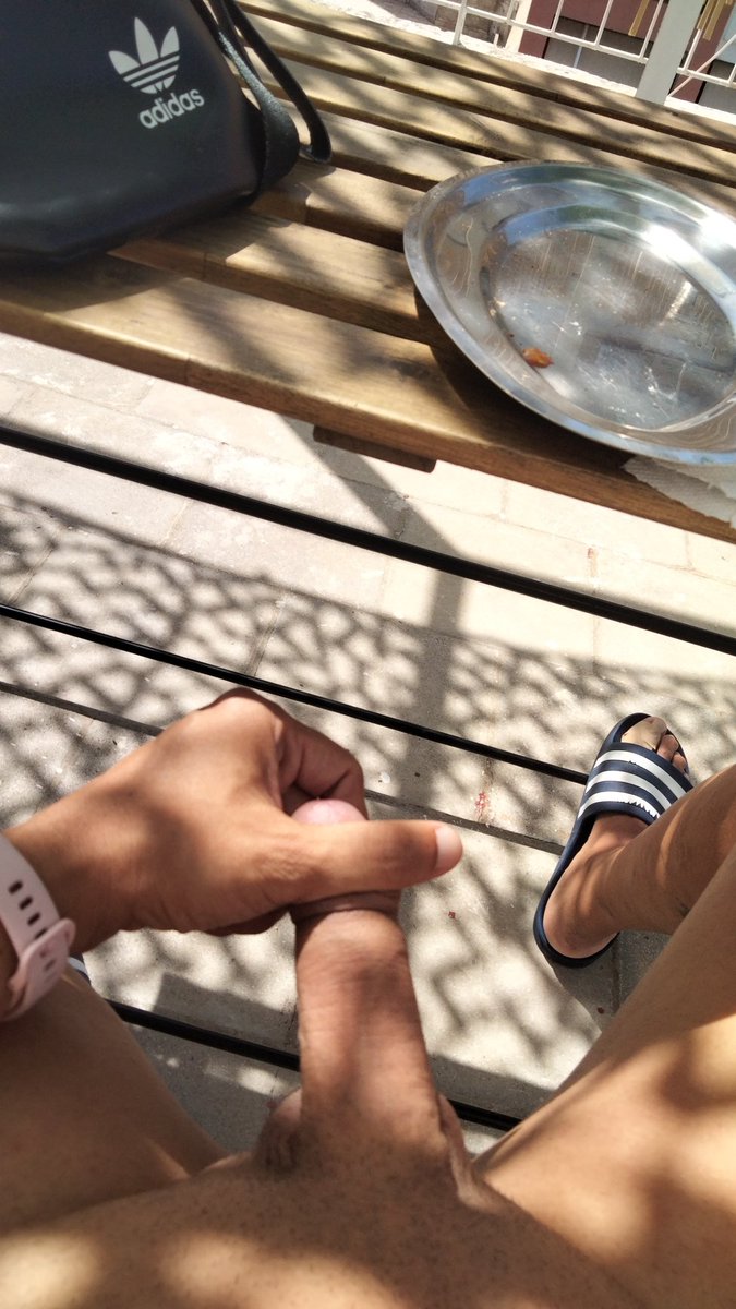 thodway's tweet photo. Breakfast at the sun https://t.co/LdW7VopoIH