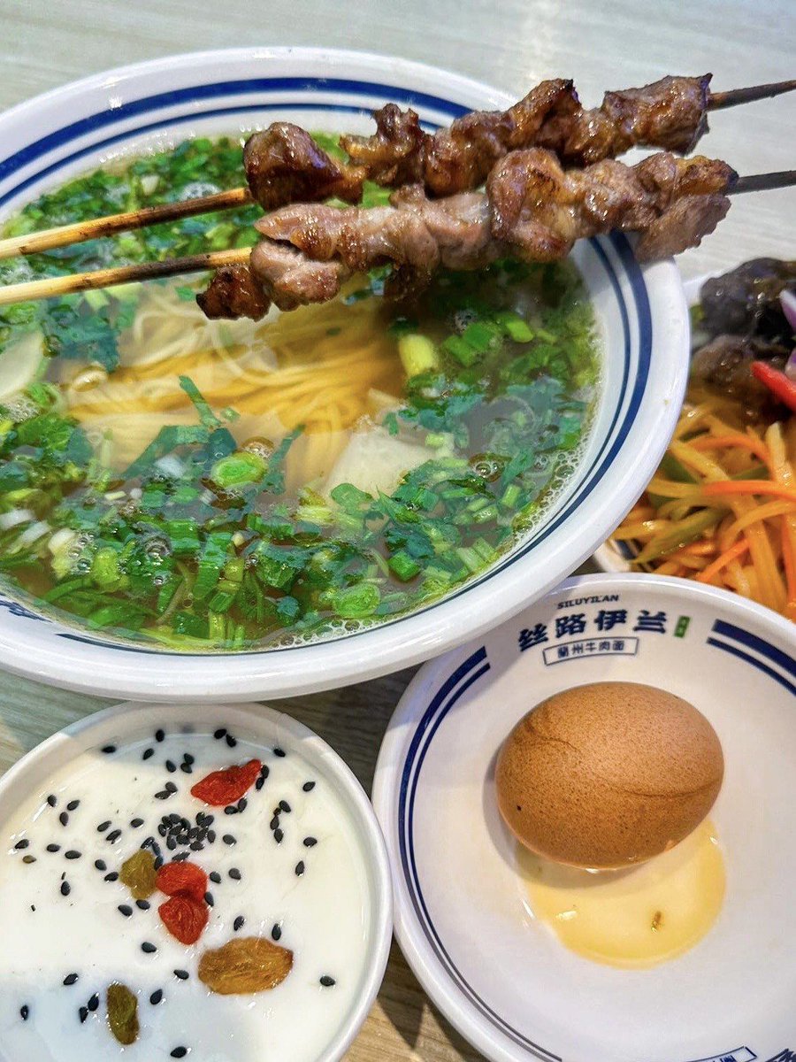 HsnCLG's tweet photo. Just found the coziest hidden ramen spot in downtown! Rich tonkotsu broth, springy noodles, and that perfectly soft-boiled egg hit different on a rainy day. 10/10 will come back next week. https://t.co/he6gUDuwHo
