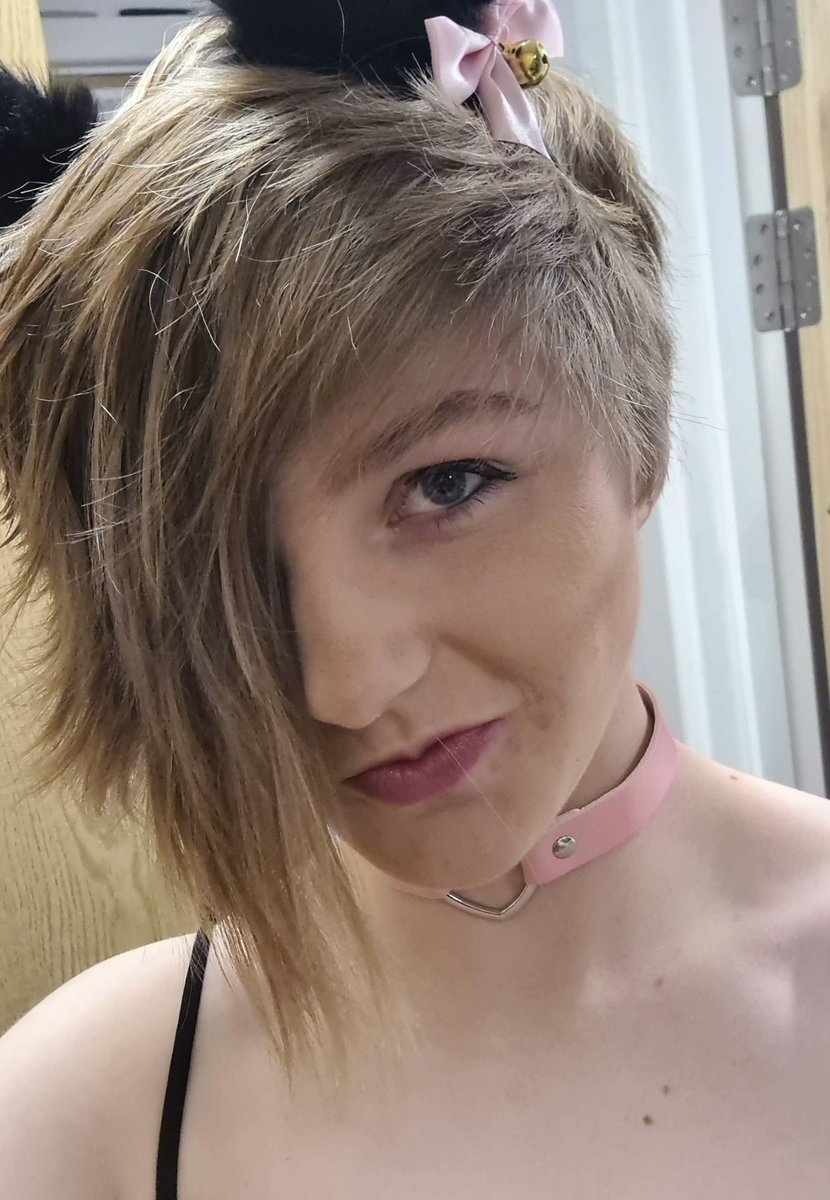 HungDaddyCum's tweet photo. This naughty webslut wants to be exposed and degraded by nasty men! Say all the filthy things you can about her! She’ll be reading the comments!
#exposed #slut #nsfw #nsfwtwt #cuckold #hotwife #exposeme #cnc #creampie #bimbo #breeding #submission #nudes #webslut https://t.co/Ygdgc3WJuP