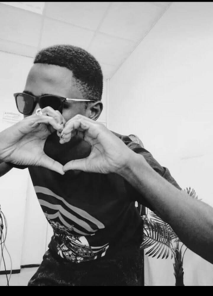 Sarki_sultan's tweet photo. 2013                                               2026 https://t.co/TRNzsxwlWv
