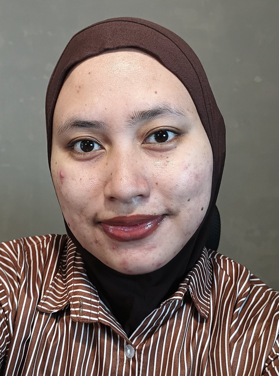bynadna's tweet photo. trial make up buat kondangan!! ga nyangka hasilnya bisa seflawless ini😭❤️ https://t.co/3Z3bEmscrL