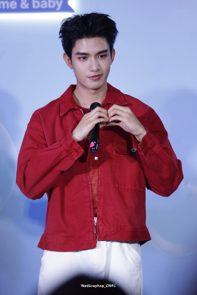NetsiraphopCNFC's tweet photo. Hot ❤️

SCENTED MOMENTS WITH NETJJ
#LaundrinxNetJJ
#netsiraphop
@netsiraphop https://t.co/uBGF8RAnWH