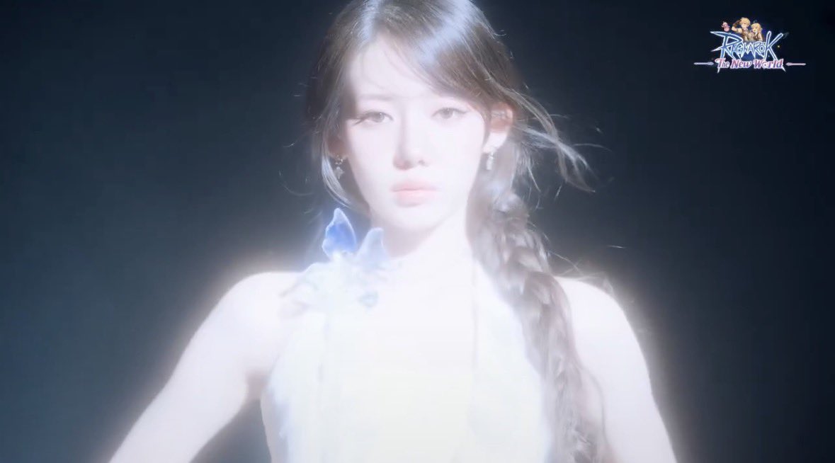 PandauRorAcesa_'s tweet photo. omaygadd! GODDESS BEAUTY! 😍

#RORA #李茶仁 #로라 #ローラ
#BABYMONSTER #베이비몬스터 https://t.co/yMb5ie3K3b