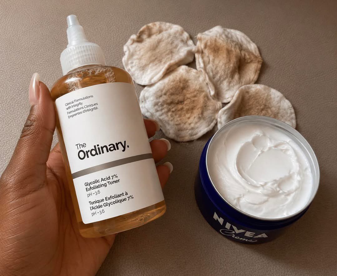 juliethardt's tweet photo. If you’re trying to get rid of dark underarms, knees, elbows, or inner thighs… SAVE THIS. https://t.co/gUCAsC3kd1