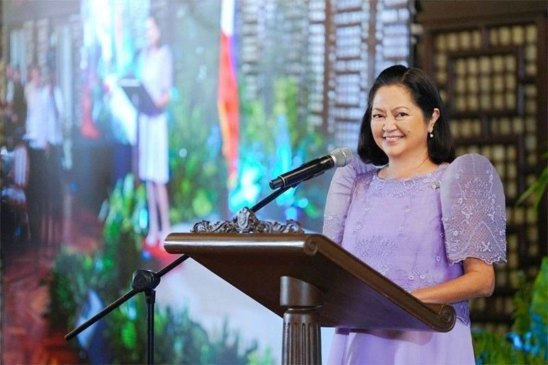 dumidyeypee's tweet photo. did she intervene? https://t.co/TisJxlD3tf