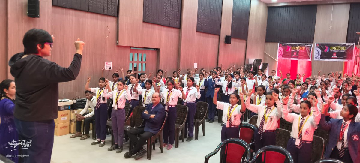 manavacademy's tweet photo. कराटे आत्मविश्वास, आत्मरक्षा और आत्मनिर्भरता का सशक्त माध्यम है,कराटे प्रशिक्षण से महिलाओं और बालिकाओं में साहस, अनुशासन तथा मानसिक दृढ़ता का विकास होता है-@jyotisi33378356
@narendramodi @myogiadityanath @UPGovt @deo_varanasi @HimanshuN_ias @VaranasiCdo @PMOIndia @varanasipolice https://t.co/YRY2XdNHvN