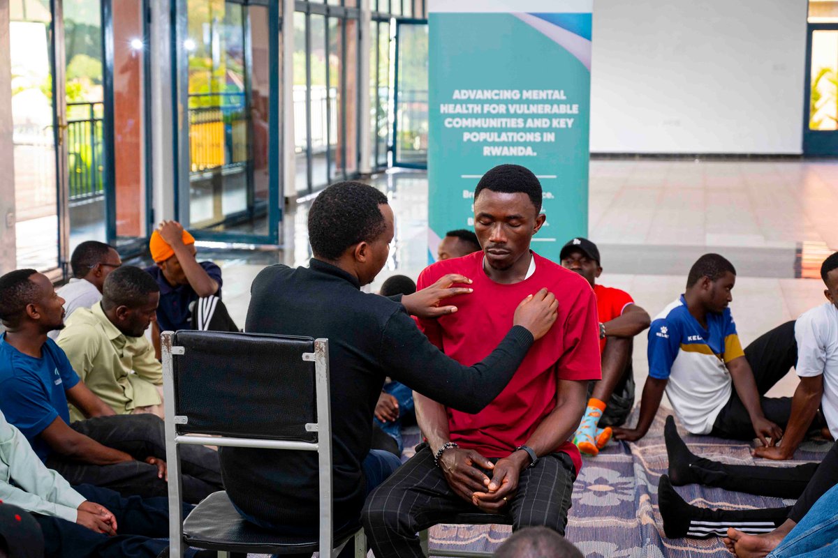 bforwanda's tweet photo. Led by experienced mental health professionals, the session provided a safe space for healing and connection. Through targeted therapeutic exercises, participants were able to relax, find joy, and boost their overall mental well-being. https://t.co/jgpRQdrGHw