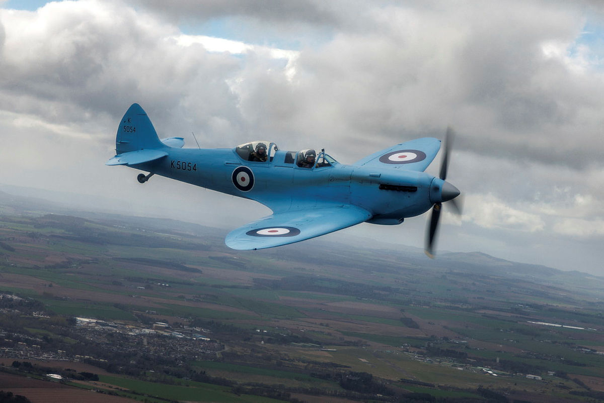BFBSRadioHQ's tweet photo. Spitfire over Scotland  🤩 🏴󠁧󠁢󠁳󠁣󠁴󠁿

The Spitfire K5054 aircraft, during the third leg of the SPITFIRE 90 journey. 

 ✈️ From Leuchars Aerodrome to RAF Lossiemouth 🛬 https://t.co/xXbVC16uRs