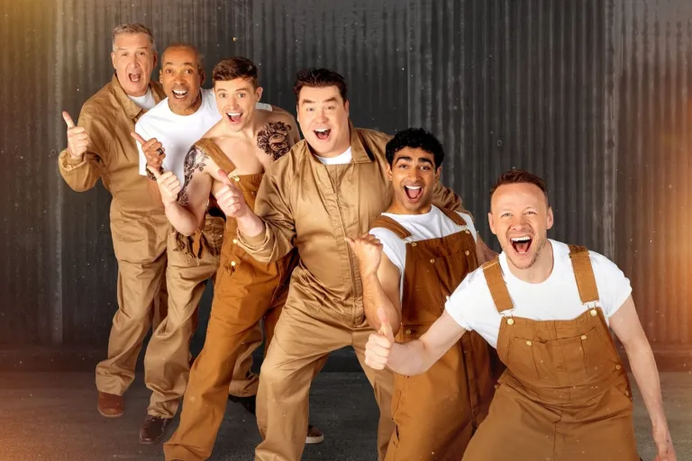WhatsOnStage's tweet photo. The Full Monty reveals initial cast for 30th anniversary tour https://t.co/nUbw9j13tB https://t.co/d5i90yciYn
