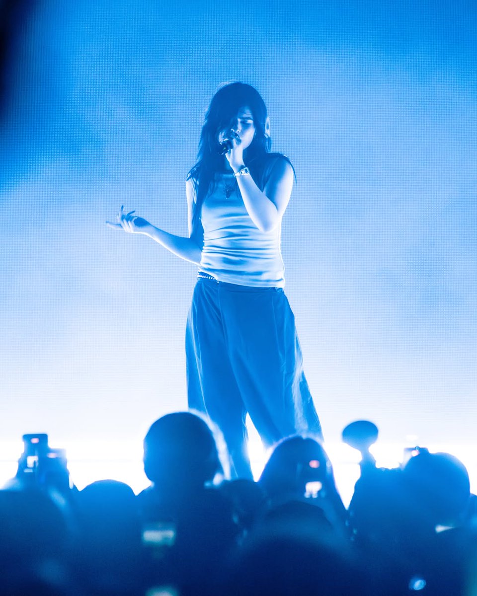 infounderscores's tweet photo. [🎧] amazing photos from the Galleria show in Santa Ana on May 29!

📸Adrian (shotsbysalt on instagram) https://t.co/uObRI61YpK