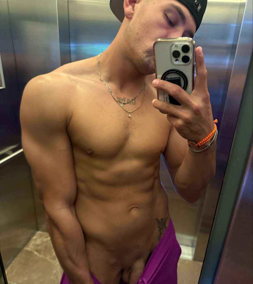 JordanMcc5213's tweet photo. 📍JIM https://t.co/M7f6P8BgrB