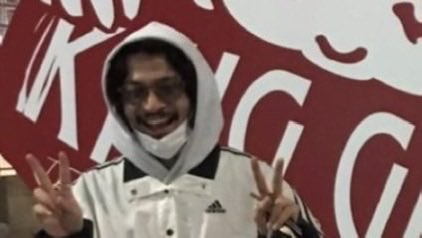 さ く tweet media