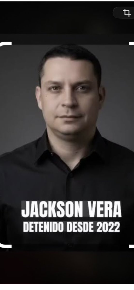 CesarPerezVivas's tweet photo. @SecRubio molesto su atención para informarle que El HELICOIDE de Caracas sigue funcionando. Hay aún presos políticos en ese recinto. Uno de ellos, lo coloco de ejemplo, es el Lic. Jackson Vera, un hombre inocente. Es urgente libéralo a él y a todos los más de 400 presos que mantiene @delcyrodriguezv.