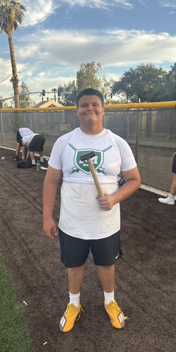 NazarethF_jr's tweet photo. Had a great time with my brothers at @firestormfb big man competition. Took home first place. Looking forward to getting better everyday. @RonTBAOL @smknightsaz https://t.co/FgumGGQUKn