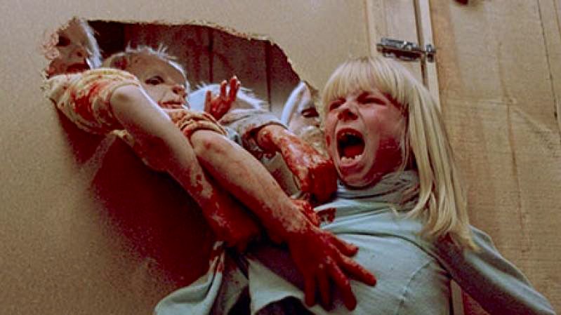 SCRE4MPRINCESS's tweet photo. the brood (1979) dir. david cronenberg https://t.co/Eljj4Ds7sj