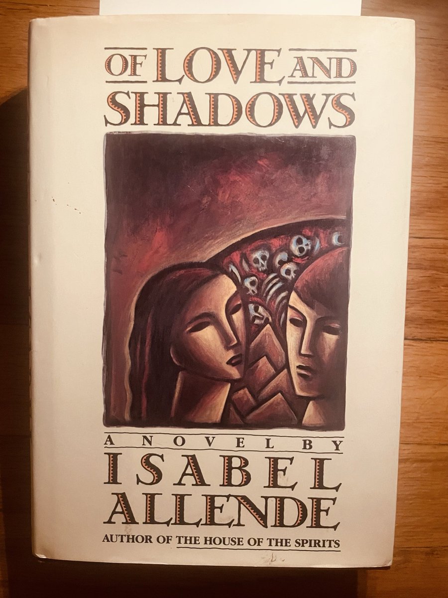 AM_a_writer's tweet photo. Bookstore pickups that come with unexpected free gifts. It’s in such swell shape one thinks this copy was hardly ever opened. https://t.co/UgatguQ9Vt