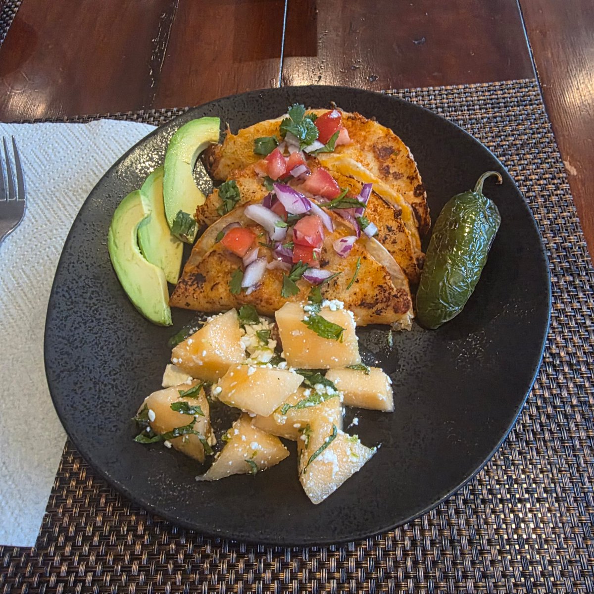 CyberBeavis's tweet photo. Grilled chicken @FireHatchRubs Werk the Jerk and Chicken Banger tacos, hami melon salad with feta, mint, and lime/hot honey dressing. 🔥🔥🔥